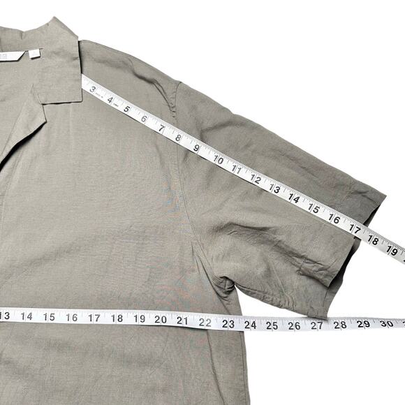 Uniqlo | Women | Slate Gray Boxy Minimalist Linen Blend Button Up Shirt | Large - Picture 5 of 9